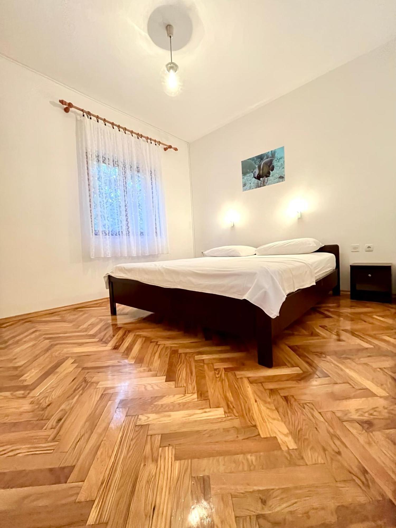 Apartments Martina พรีมอชเตน ภายนอก รูปภาพ