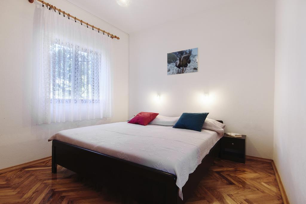 Apartments Martina พรีมอชเตน ภายนอก รูปภาพ