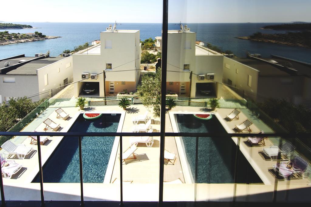 Apartments Martina พรีมอชเตน ภายนอก รูปภาพ