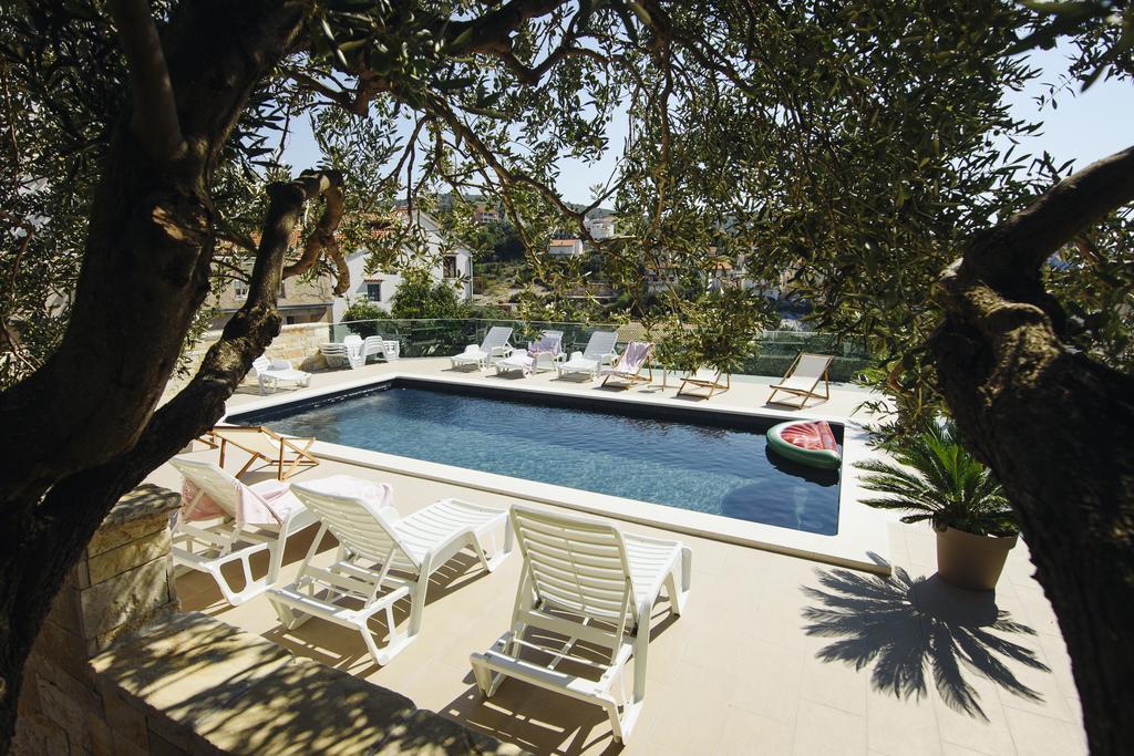 Apartments Martina พรีมอชเตน ภายนอก รูปภาพ